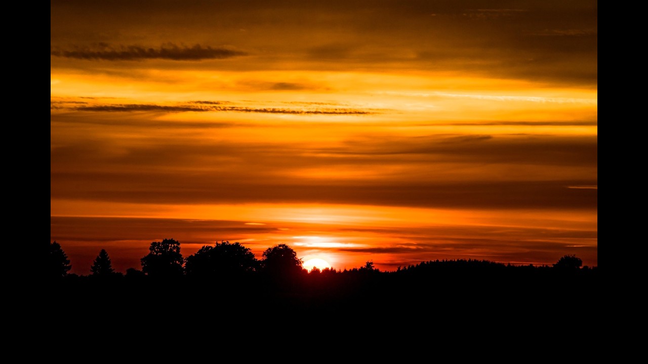 Jjos & Mar&iacute;a La Caria -  Sun Goes Down