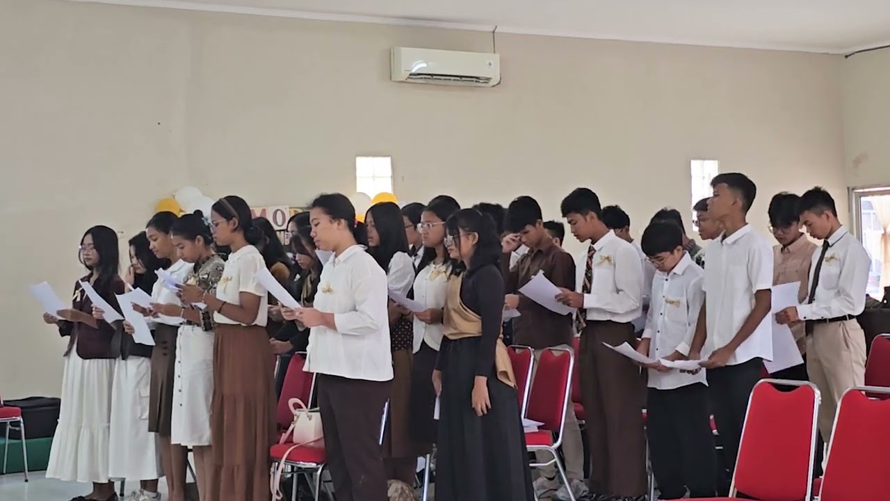 Koor Pelajar Sidi Di Ibadah Inkulturasi Inggris, Remaja HKBP Palembang, 15 Maret 2026
