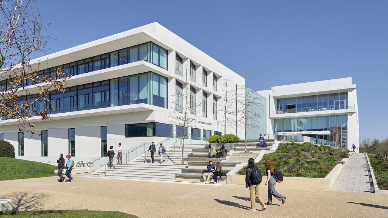 New era of UK physics research begins with the opening of Cambridge’s Ray Dolby Centre