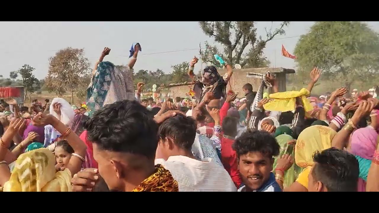 #आदिवासी बैंड बाजा# 🥁💃aadivasi shaadi dhamakedar 💃 🎹 ghodi bujurg vale he bend Baja 💃🎹 Deepak 