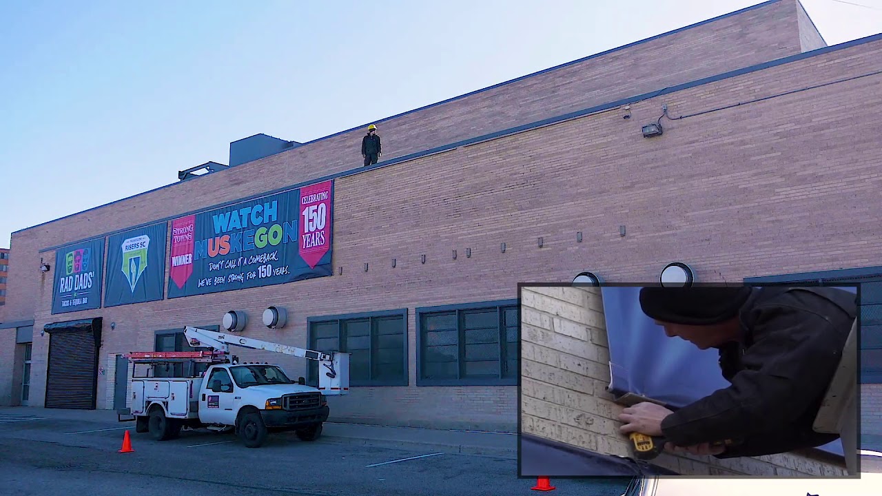 Banner Install with Tension Flex and Stretch Flex