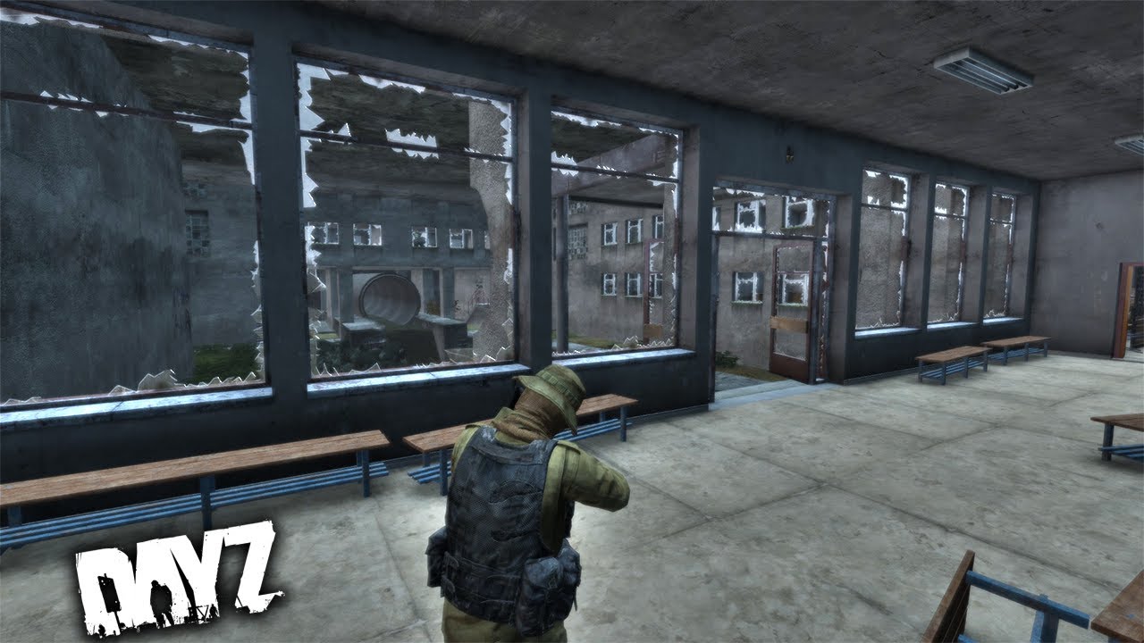 MY UNDERGROUND BASE WAS ATTACKED - DayZ