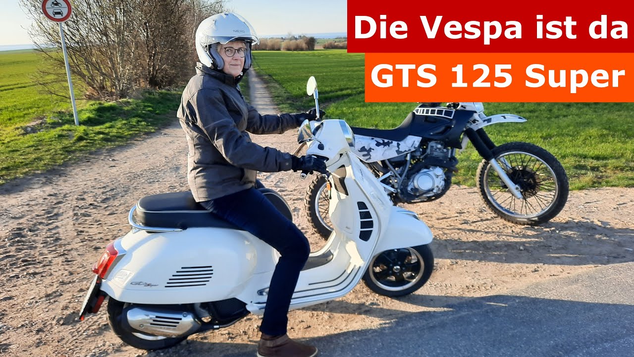 Die Vespa ist da / Tina's Motorroller Vespa GTS 125 Super für Urlaubstouren in Skandinavien