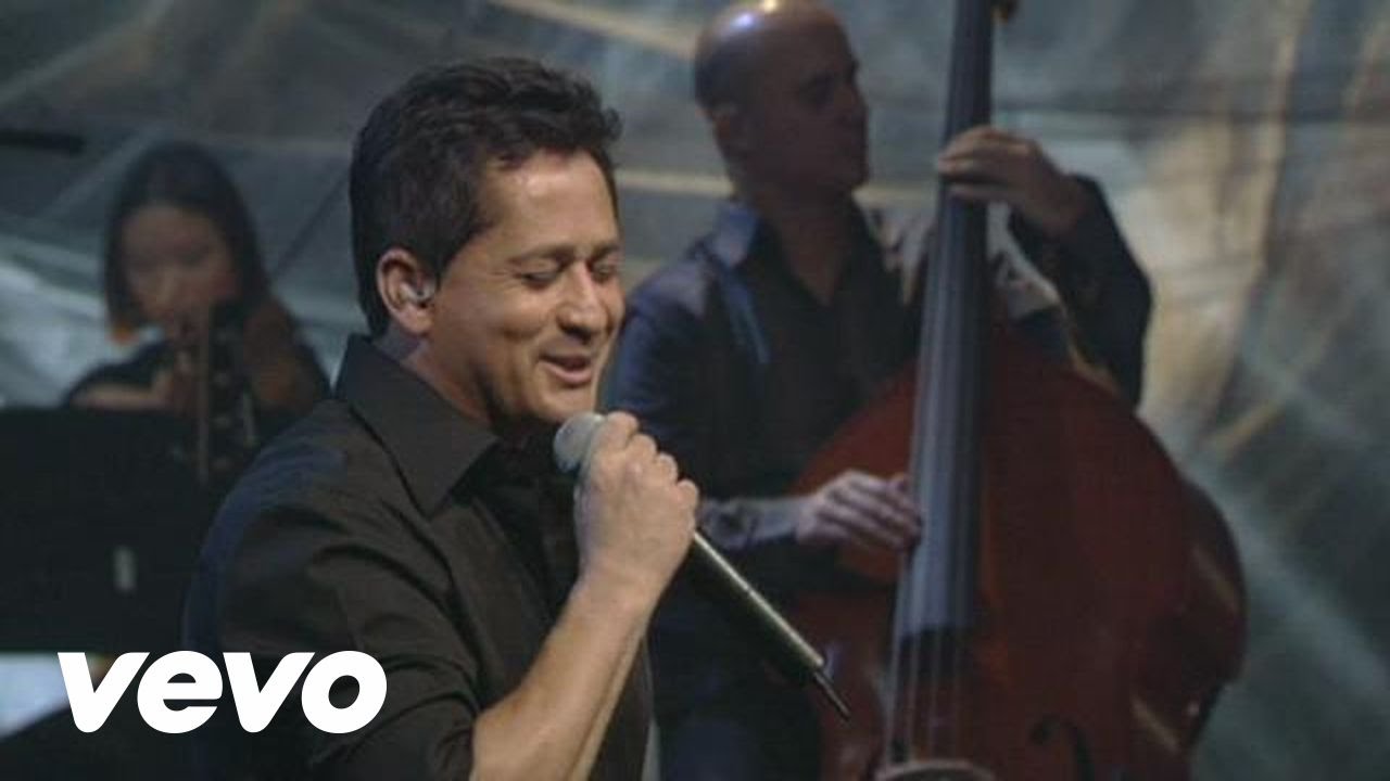 Leonardo - Pareço um Menino (Ao Vivo)