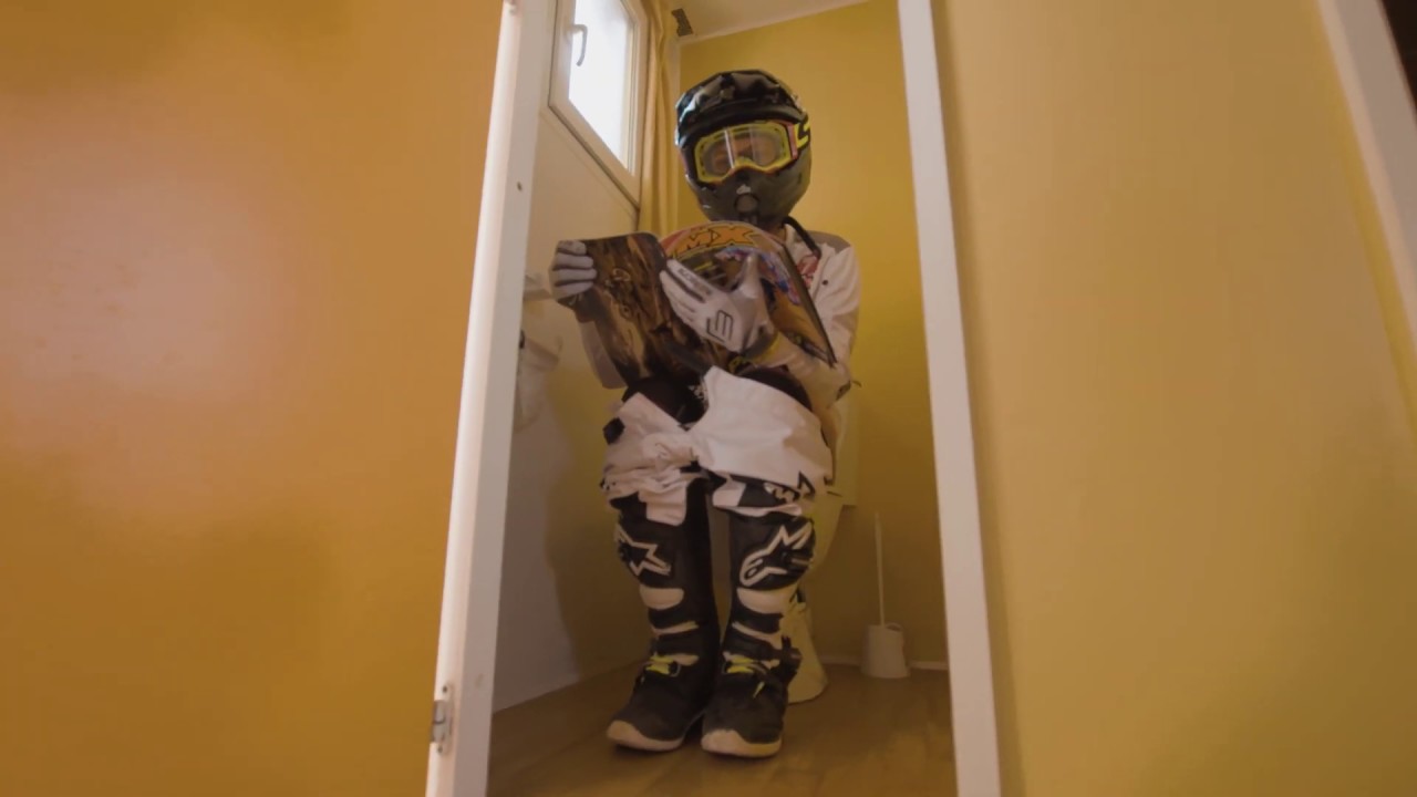 Making Of BUD RACING SCHOOL