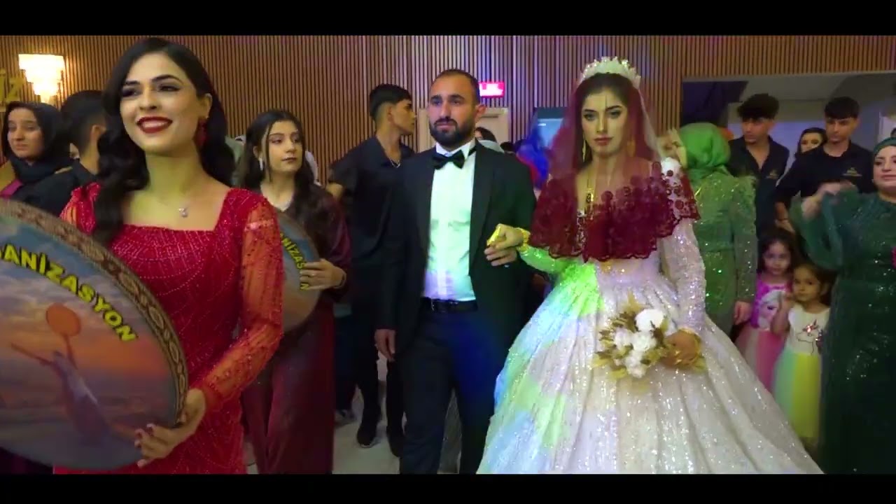 (MİZGİN & MEHMET )ERBANİ AŞİRETİ ÖRNEK AİLESİ 1200KİŞİLİK DÜĞÜN TÖRENİ KRAL FOTOĞRAFÇILIK DÜĞÜN SALN