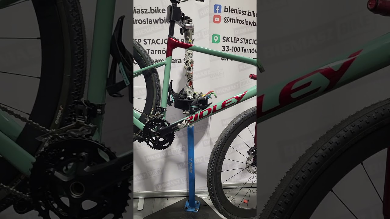 To samo koła BB45, kt&oacute;re podlega kontroli tego seryjnego Ridleya Grifn o 900g.