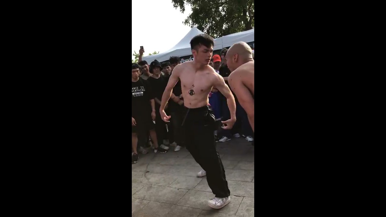 Bboy Babylon(JP) vs Bboy Nucat(TW)  call out battle Boyz in the hood 10th Taiwan 2019