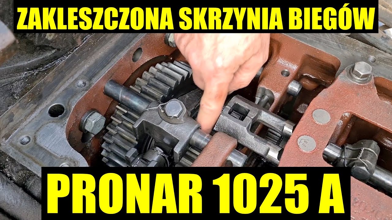 PRONAR 1025 A - Naprawa zakleszczonej skrzyni biegów.