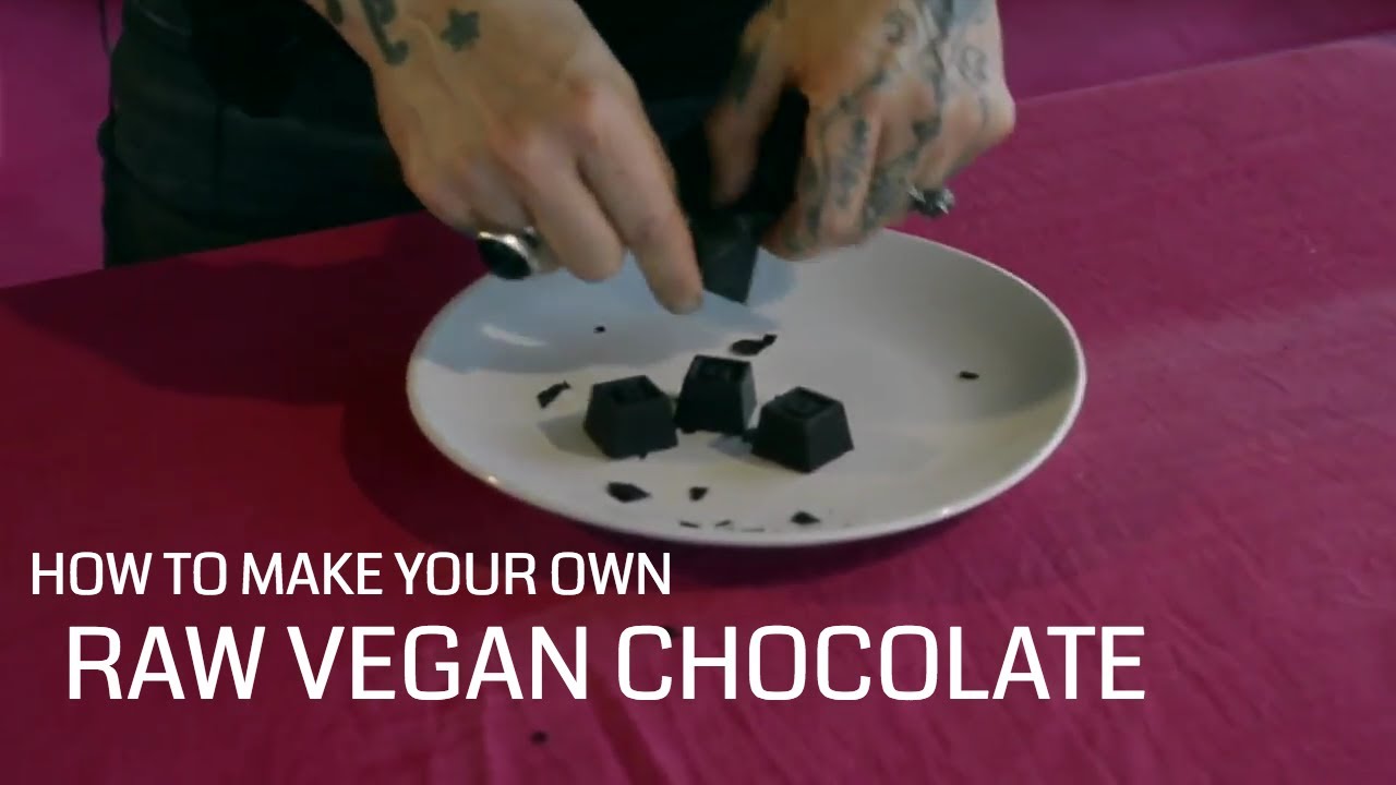 How to Make Your Own Superfood Raw Vegan Chocolate