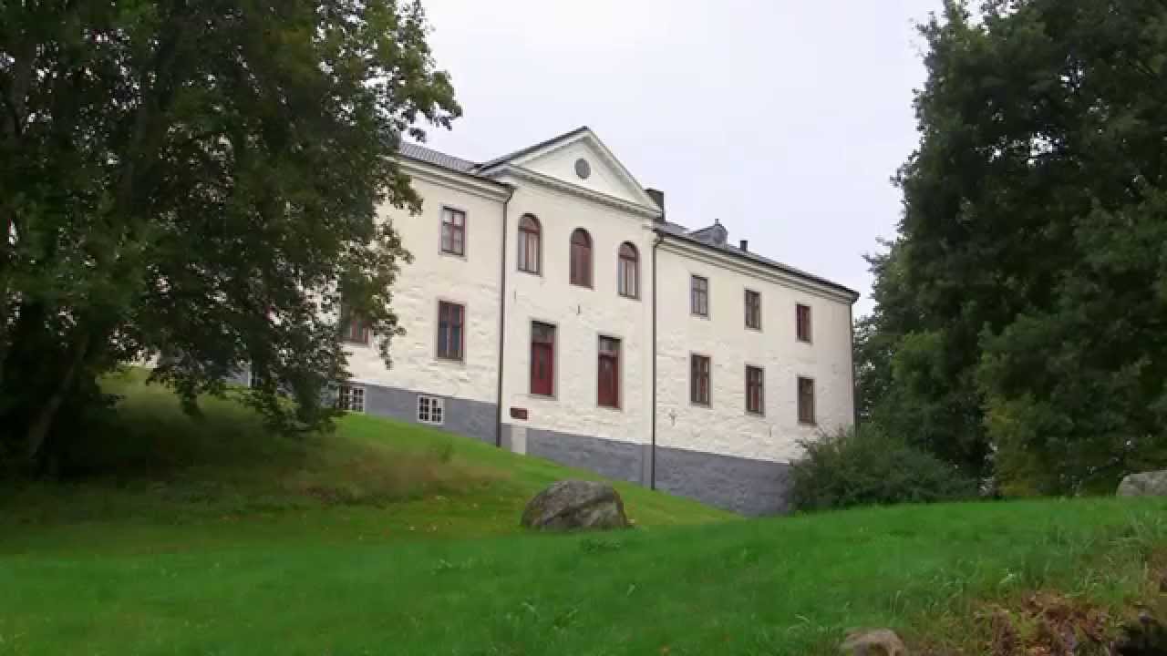 &Aring;terbes&ouml;k i N&auml;&auml;s Ekhagar. Vandringstips. Castle park.