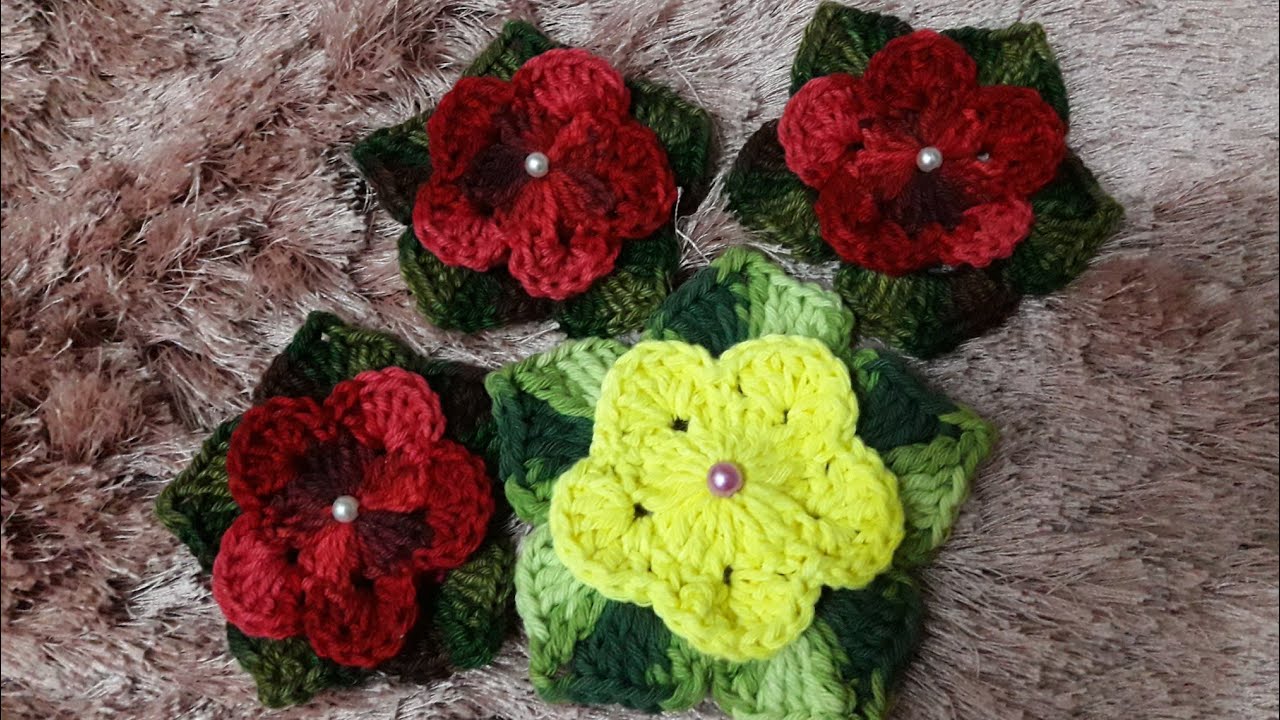 Flor de crochê com folhas para aplicação, rápida e fácil de fazer