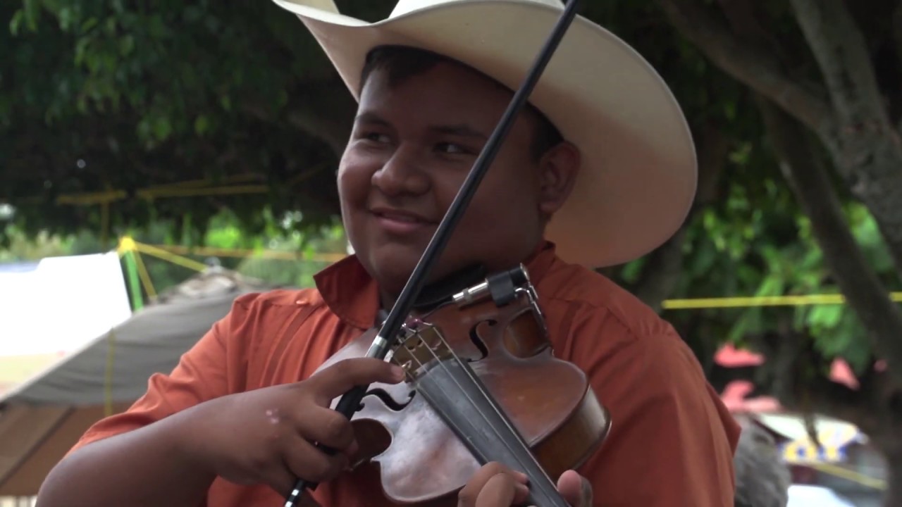 El Sacamand&uacute; por el tr&iacute;o Guastep&aacute;n desde Tepetzintla