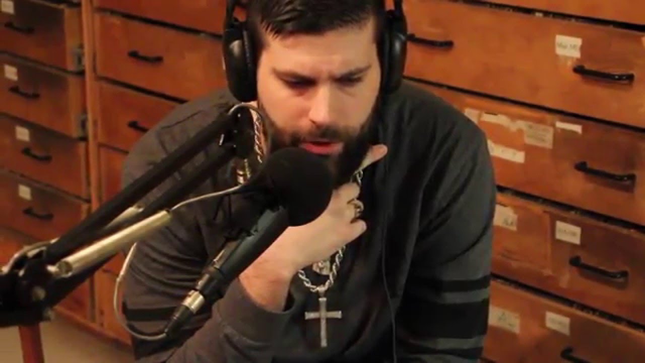 Knotez and Chris Noxx tell the story of how they met.