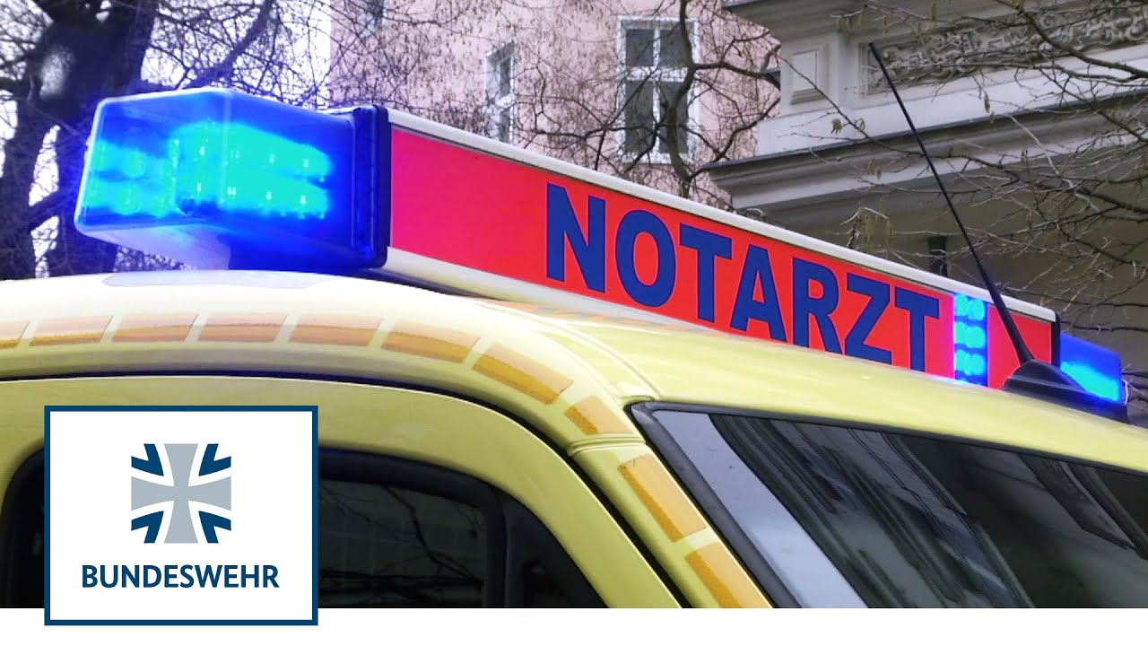 Bundeswehr rettet Zivilisten - Notarzt, Sanit&auml;ter und Notaufnahme in Berlin