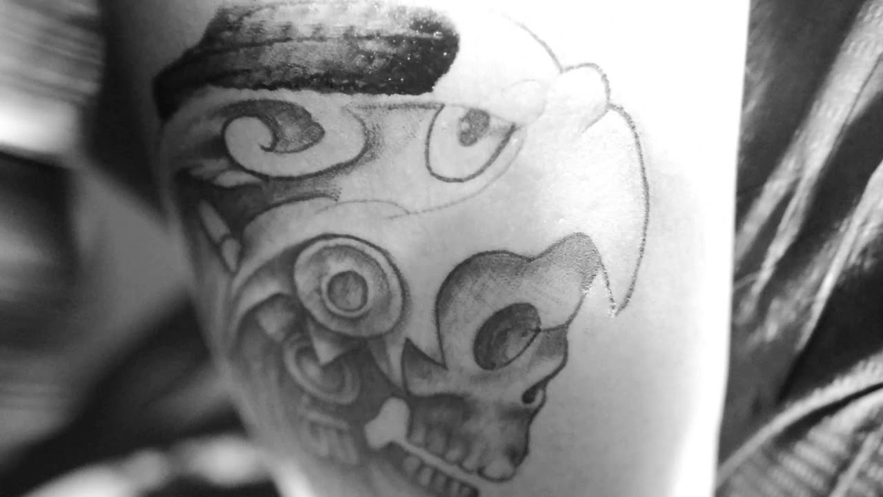 Raven Custom Tatto / Guerrero Azteca / Nuevo Laredo, México.