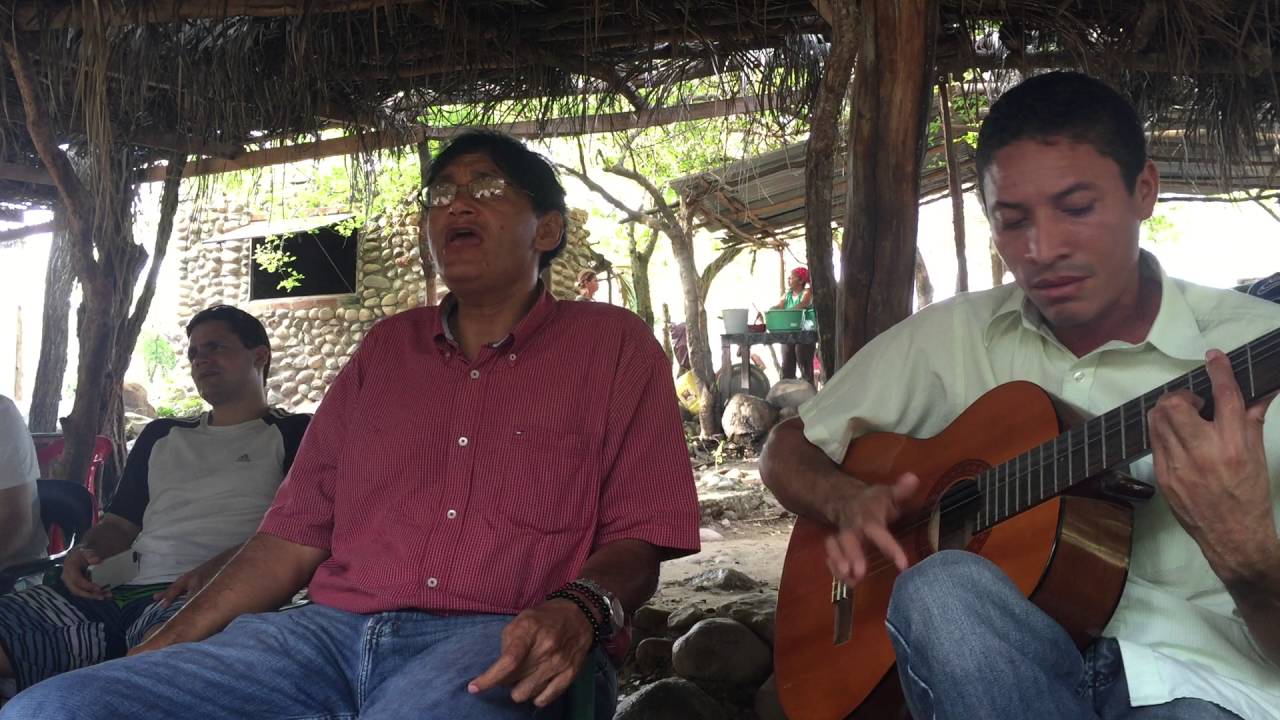 Donde estan esos amores (Guitarra) - Luis Egurrola