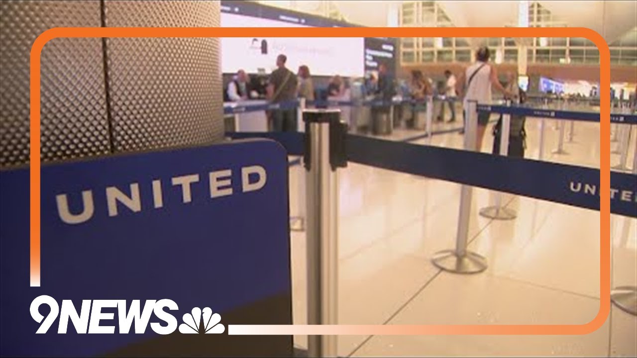 Man calls United Airlines customer service, gets connected to someone else who takes $17k
