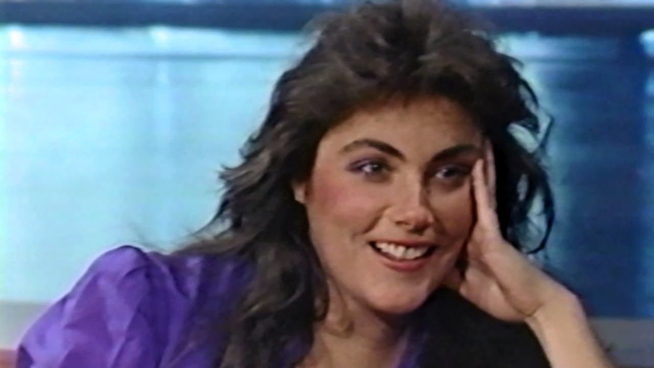 Laura Branigan - Interview - CBS News Nightwatch (1983)