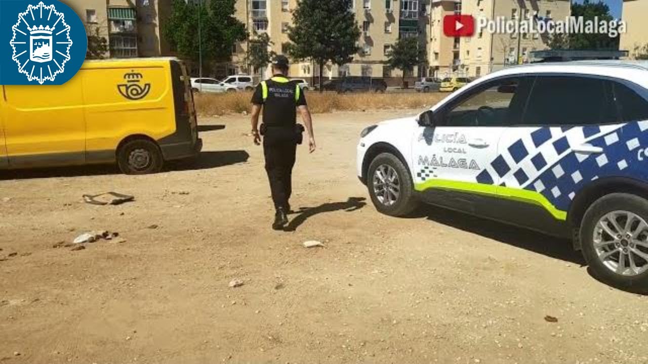 220824 #PolicíaLocalMálaga #Detenido tras #Pinchar #Ruedas de 22 Vehículos con Cuchillo