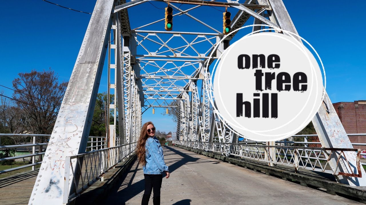 ONE TREE HILL VLOG | Tour of Wilmington, NC (MUST SEE!)