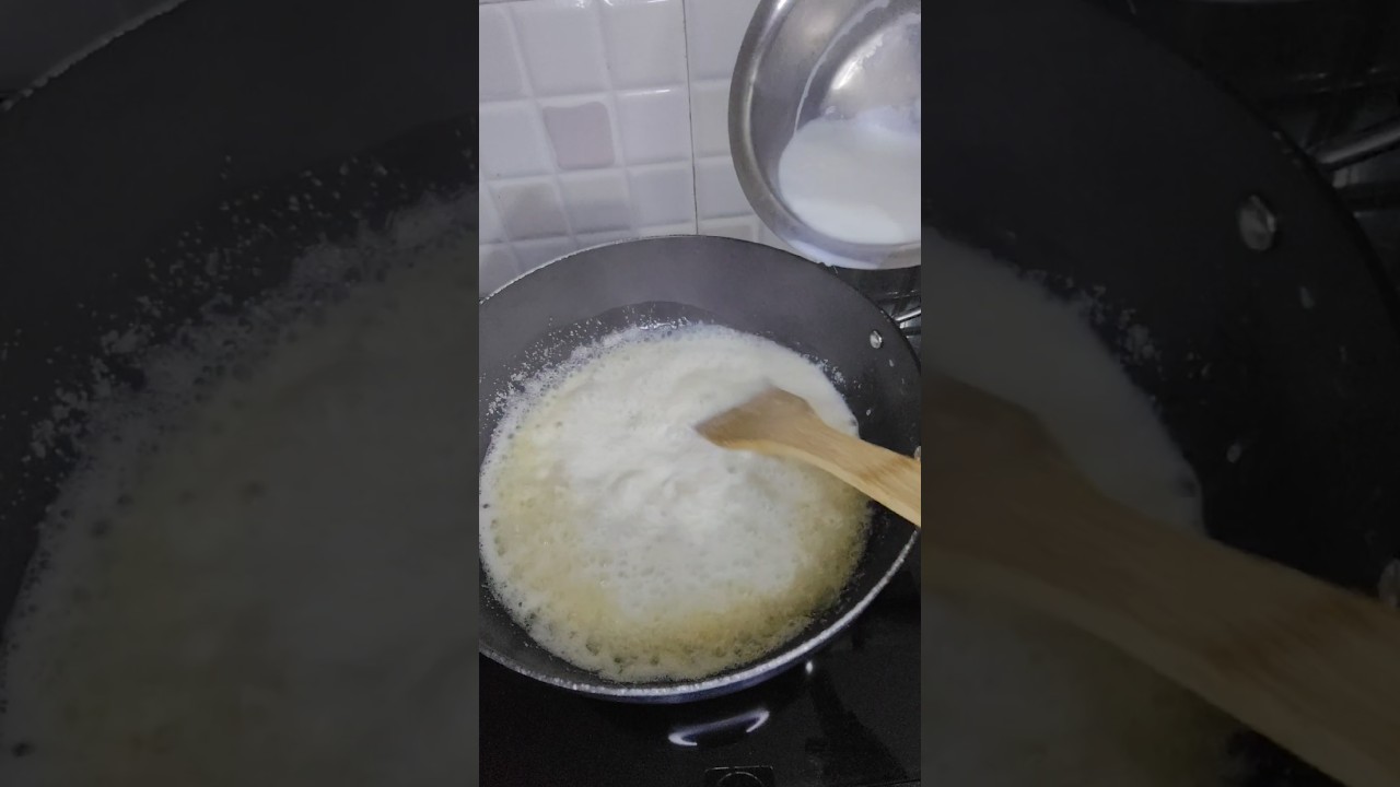 Sooji Sheera With Milk | Sooji Sheera Recipe #shorts #shortvideo 😋😋