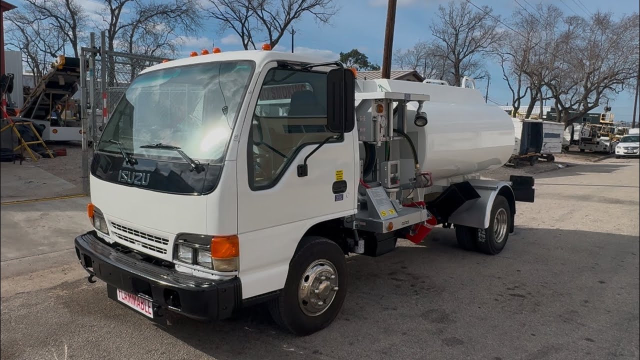 2004 Isuzu 1000 Gallon Avgas Fuel Truck - Unit: 6231