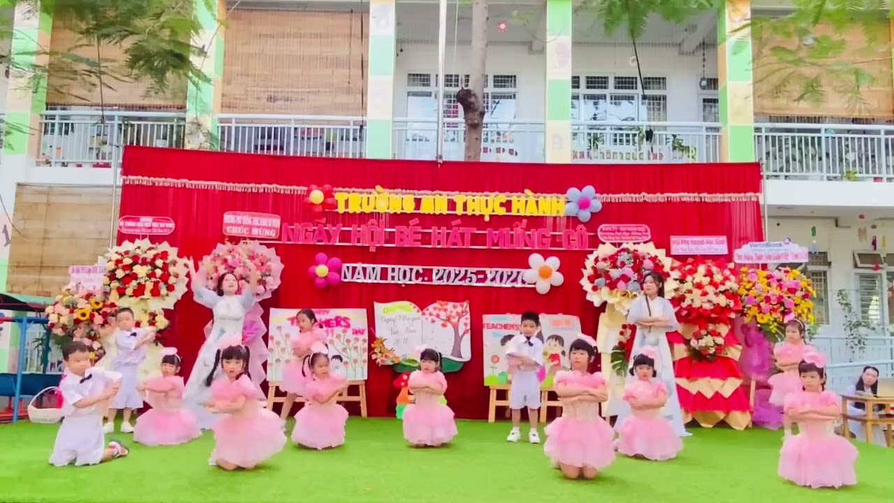 Tôm nhảy mừng 20 11 2025