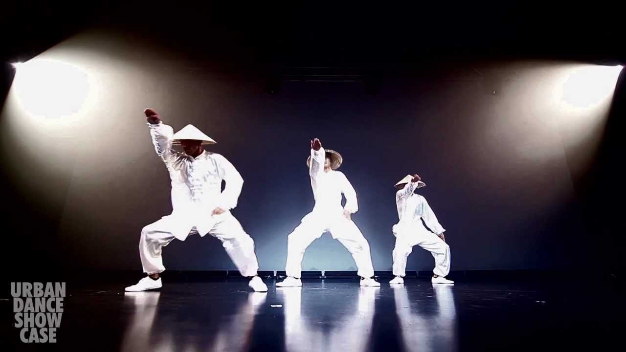 Quick Crew - Asian Music, Strawhat Concept / 310XT Films / URBAN DANCE SHOWCASE
