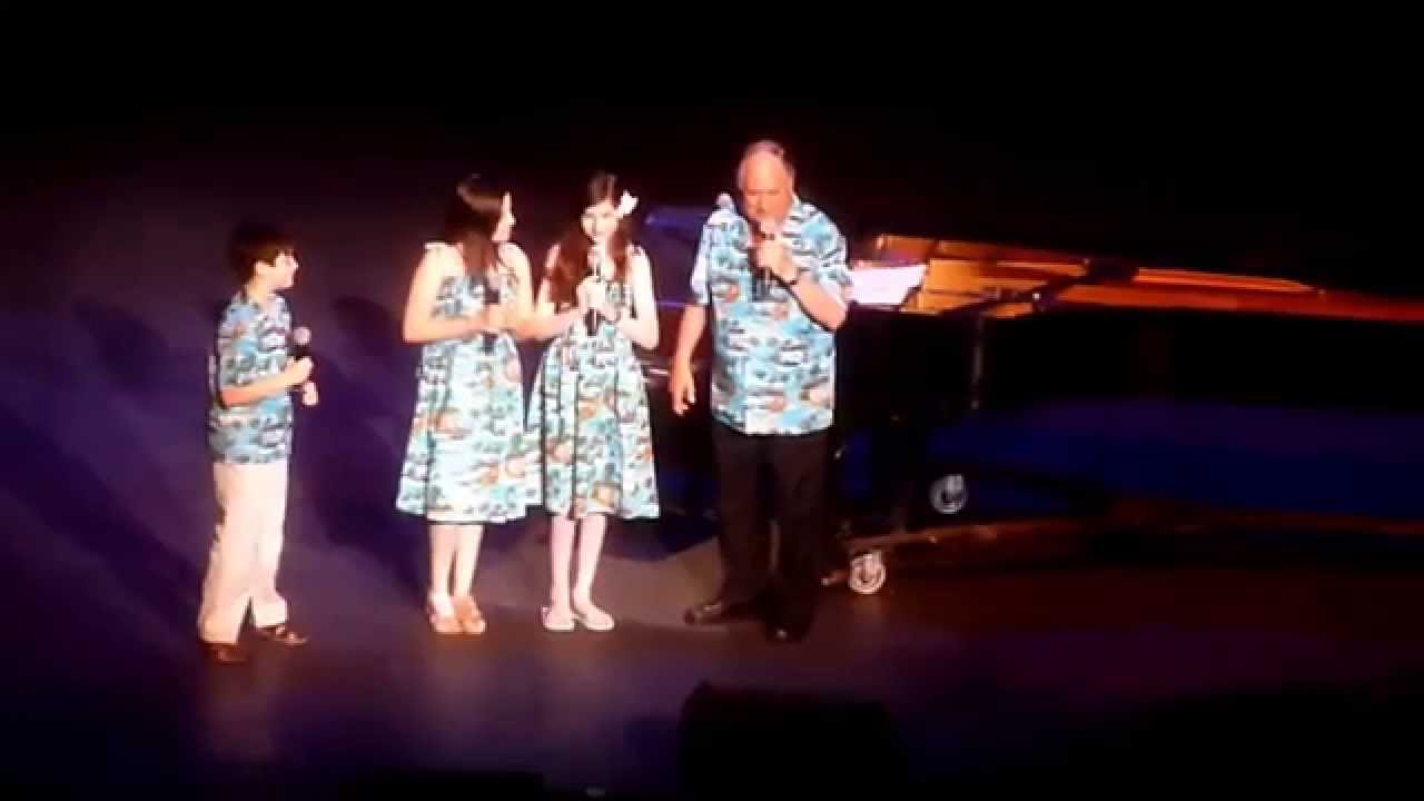 Neil Sedaka with Grandkids, Honolulu Concert, 3-28-15
