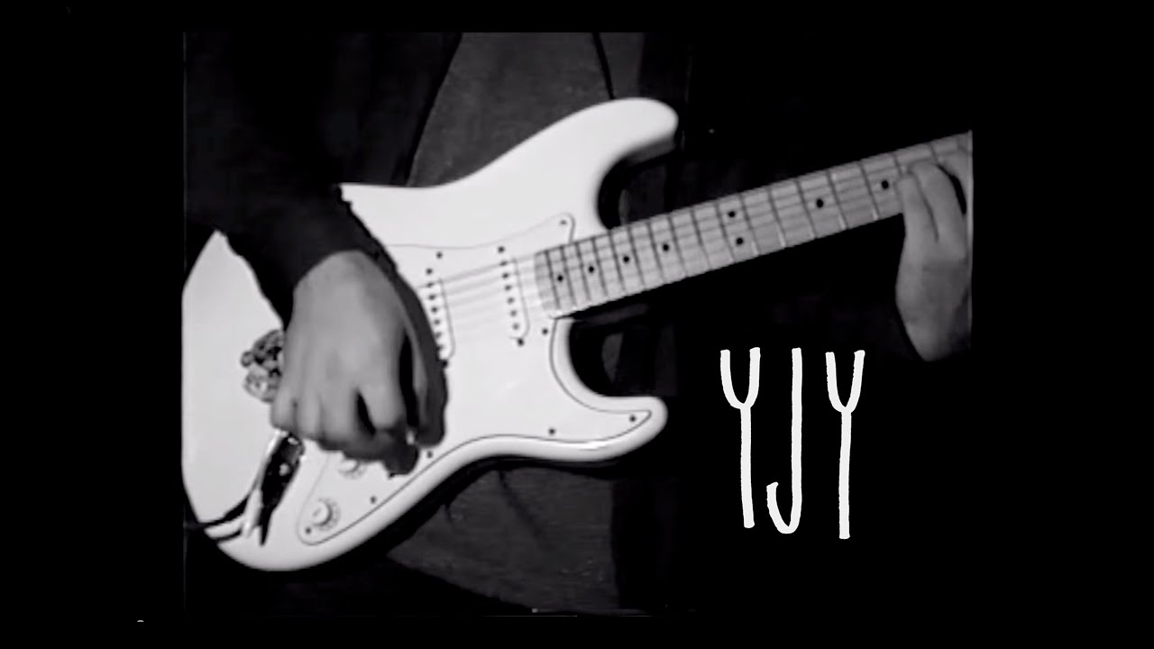 YJY - COUCH SURFIN USA