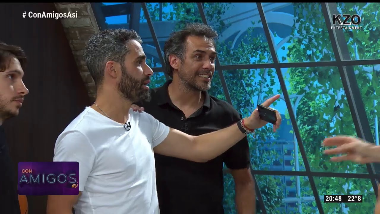 Zabaleta se confundió de persona y quedó de garpe con Nico Furtado