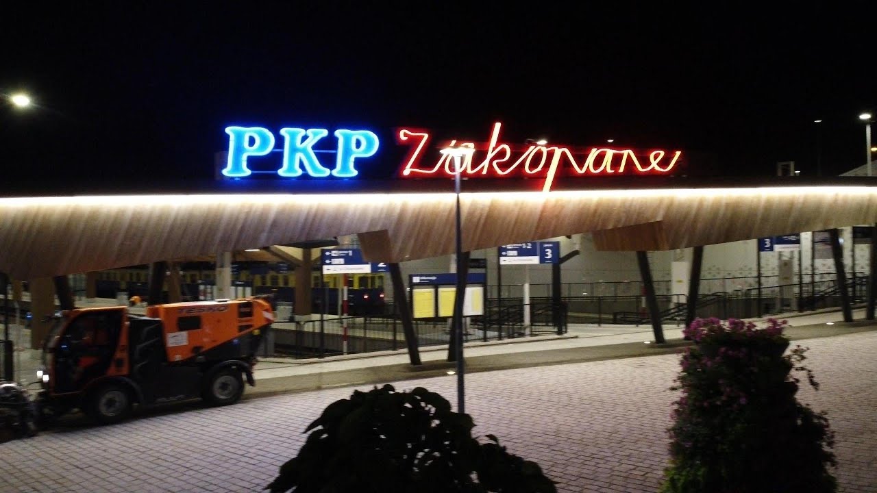 Zamiatarki uliczne w służbie oczyszczania miast. PODCAST HEWEA.