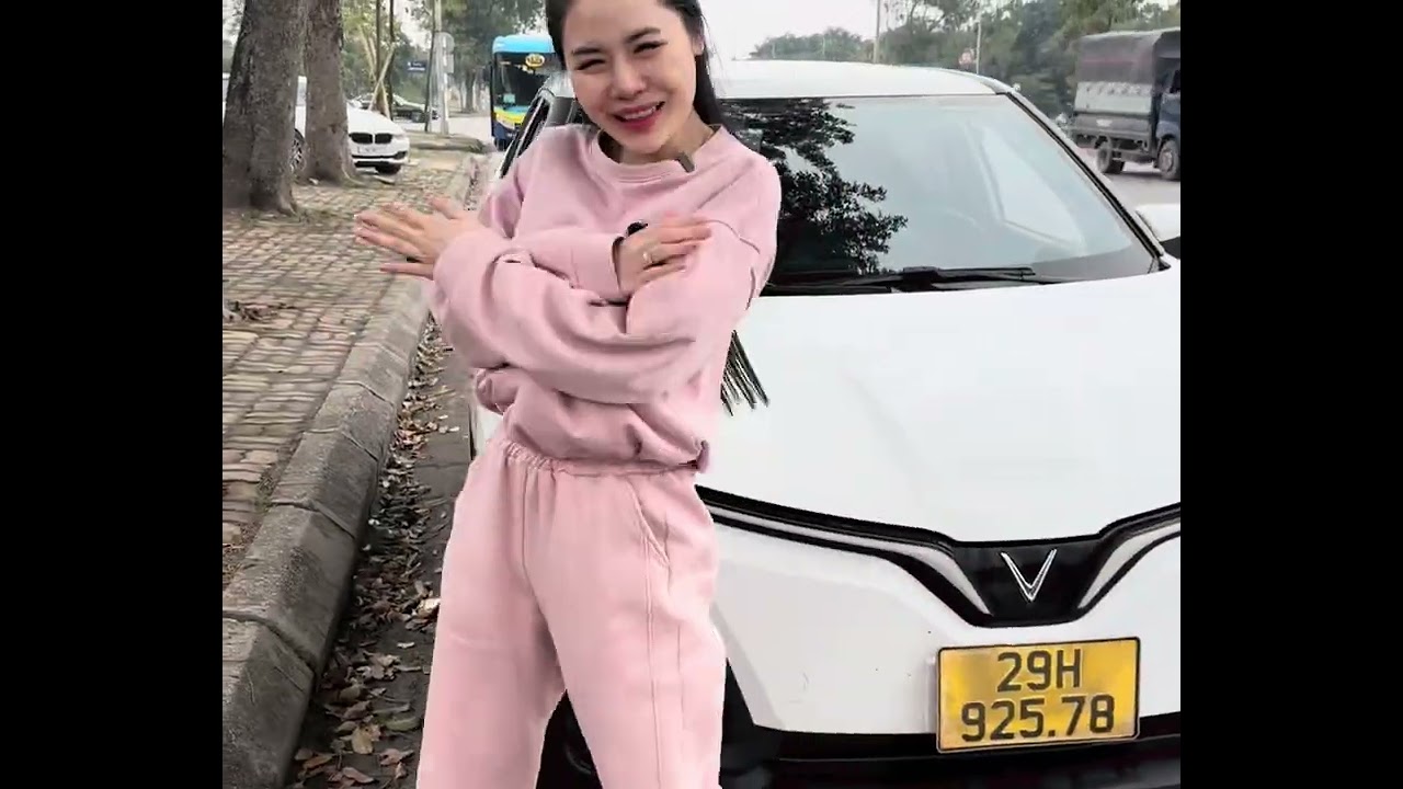 Con này chạy Taxi nhiều nên để Rẻ thoii ! #xuhuong #vinfast 