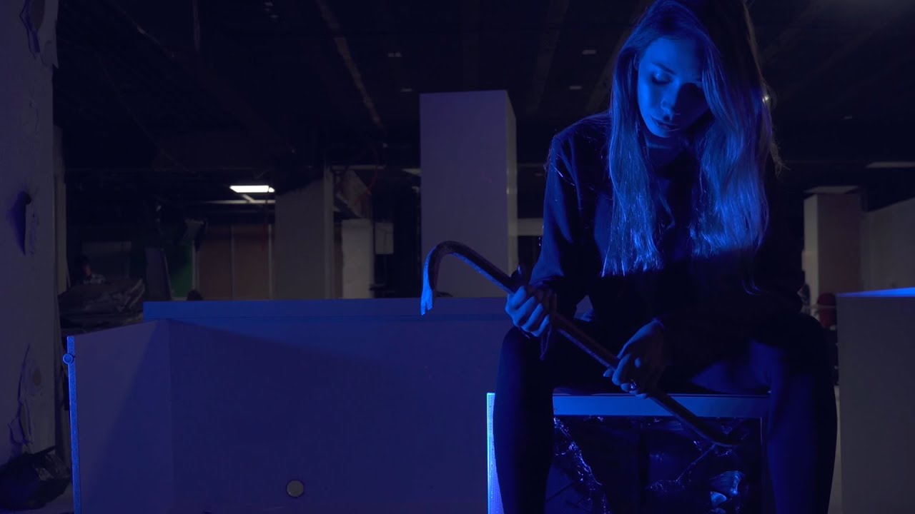 ASTRALES - ESCAPE A VENUS (VIDEO OFICIAL)