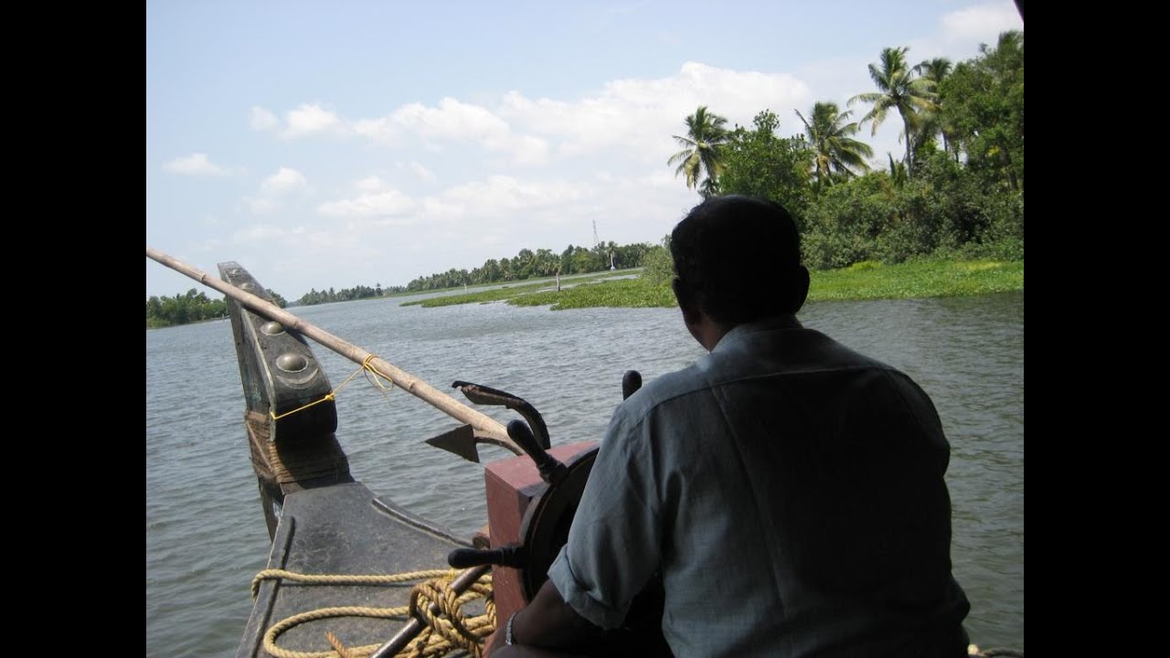 mit dem hausboot durch die backwaters in kerala  -fuer 3 naechte