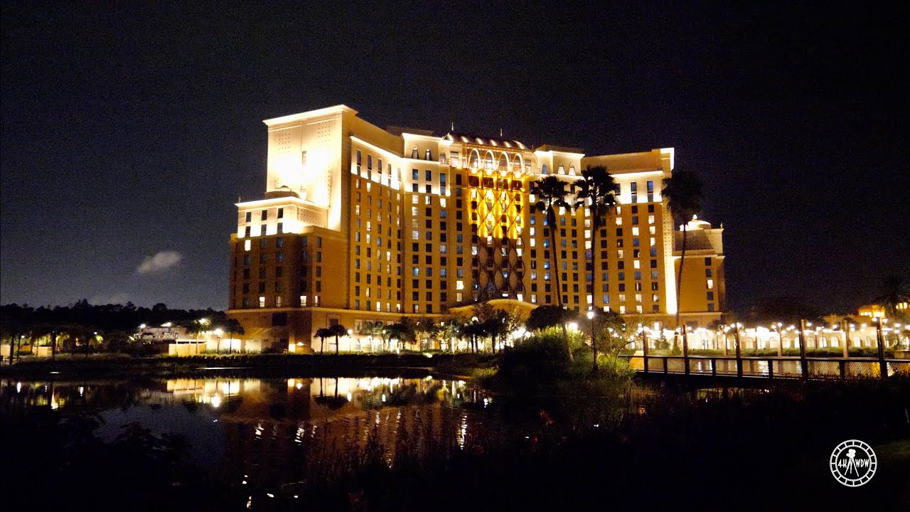 Disney’s Coronado Springs Resort Night Walking Tour in 4K | Walt Disney World Resort Florida 2020