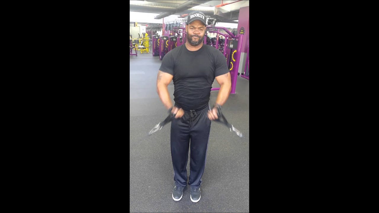 Sean Moore's chest workout pt3
