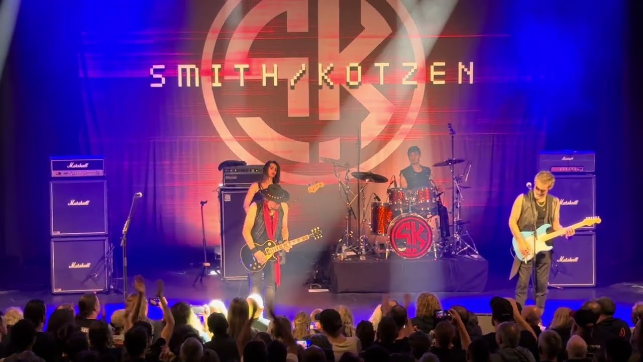 Adrian SMITH / Richie Kotzen - Running - Paris 2026