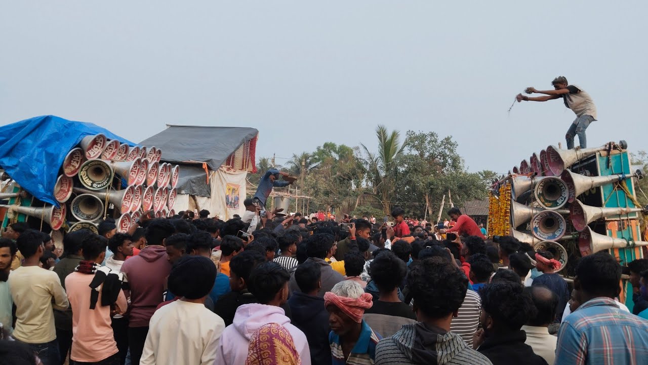 সাউন্ড সেন্টার Vs সাউন্ড সার্ভিস মারাক্তক লেবেলের কম্পিটিশন দেখুন বন্ধুরা 