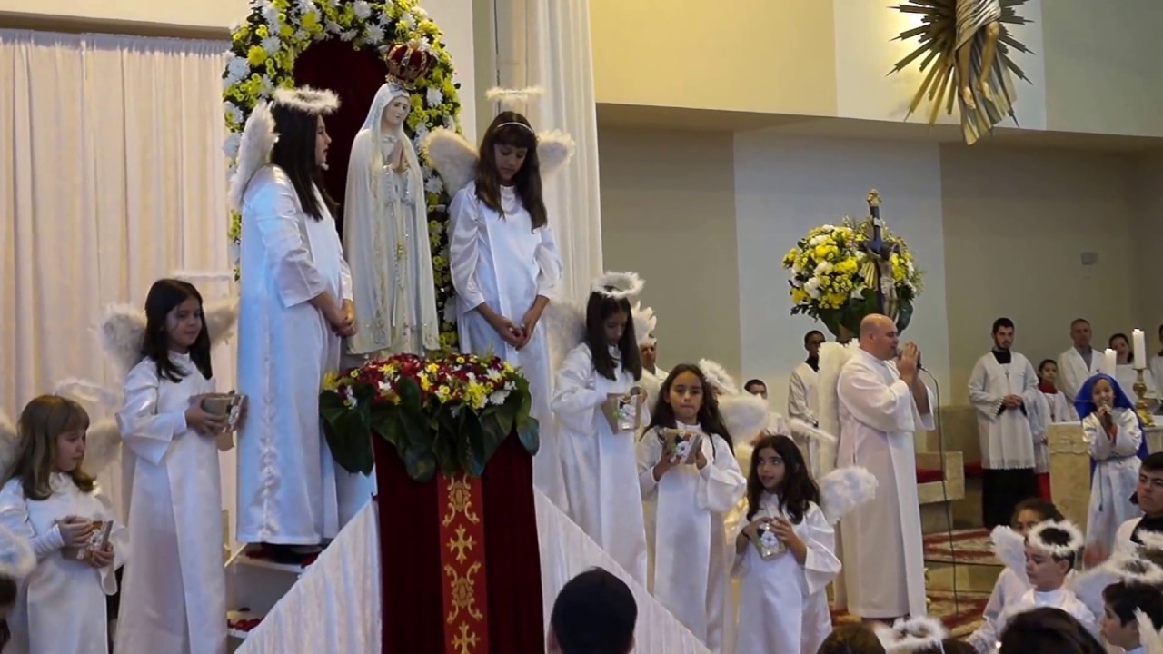 Coroação de Nossa Senhora 2016 Missa Com Crianças Paróquia São Benedito Americana SP
