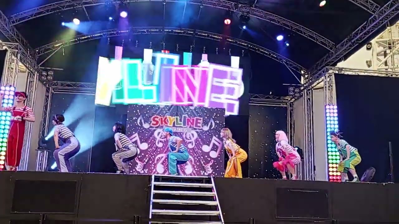 Skyline Gang - Going For Gold. New Show 2024 Butlins