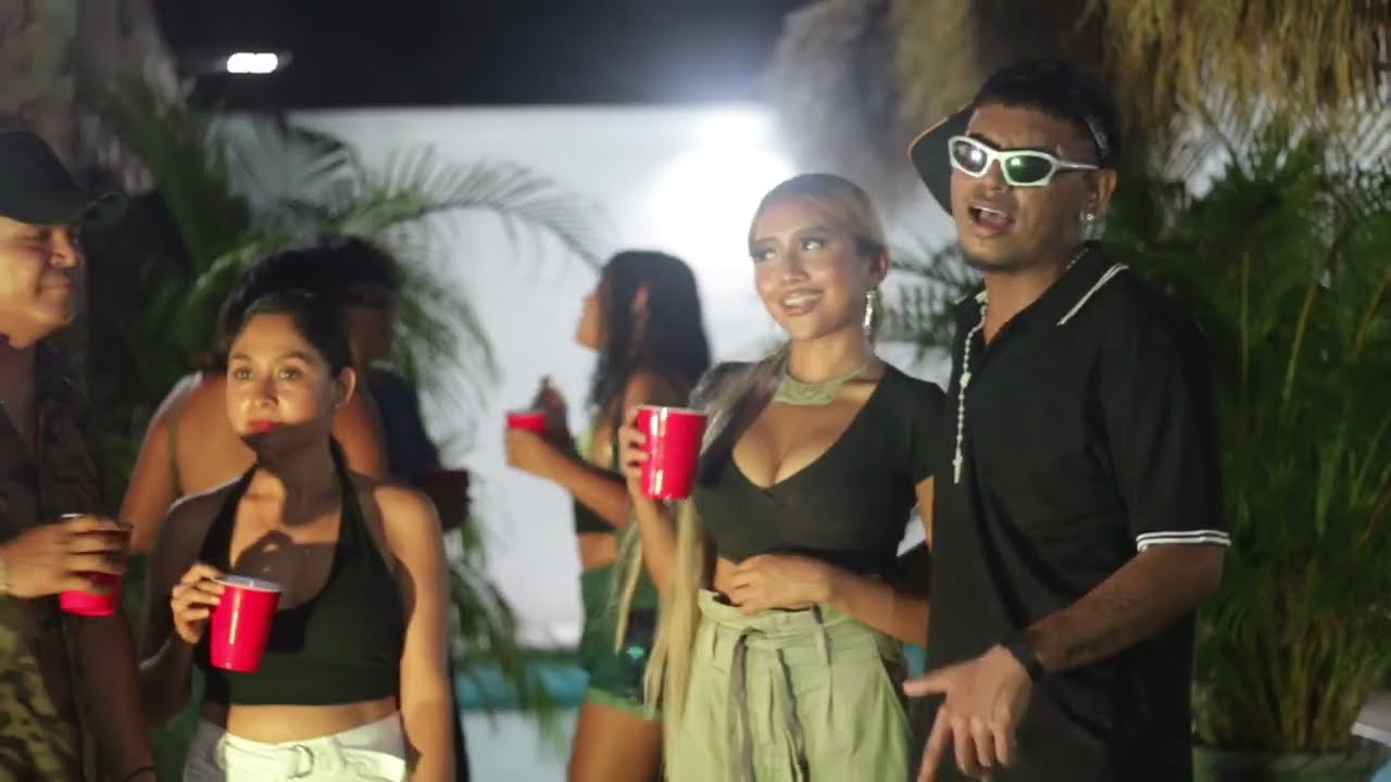 Guille Santiago - feat Lalo y su arranque sierreño - Siempre acompañado ( video oficcial )