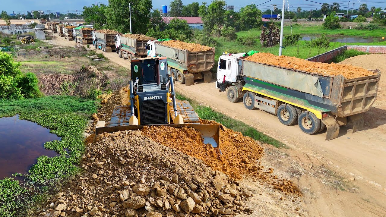 OHH!! PROCESSING Landfill Task By Dozer SHANTUI Paving New Road Construction with DUMP TRUCK 25.5Ton