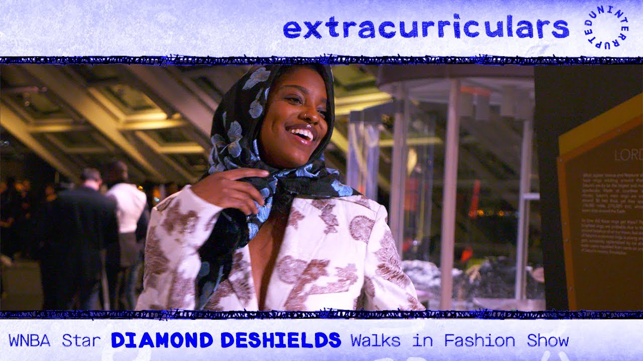 Diamond DeShields Dominates Fashion Show Runway | EXTRACURRICULARS