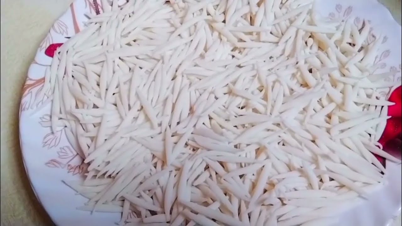 খুবই সহজে এক বাটি চালের গুড়ি দিয়ে চুষি  পিঠা রেসিপি। Chusi pitha recipe  Bangla