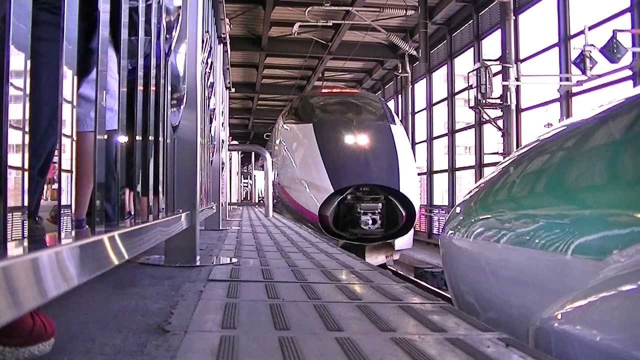 E3系R1編成　最後の連結作業