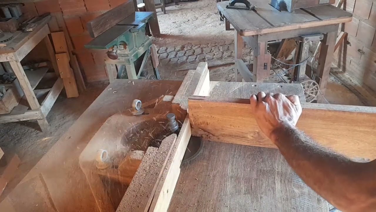 como fazer espigas na tupia # tupia caseira tupi o trompo.(maquinas marcenaria)