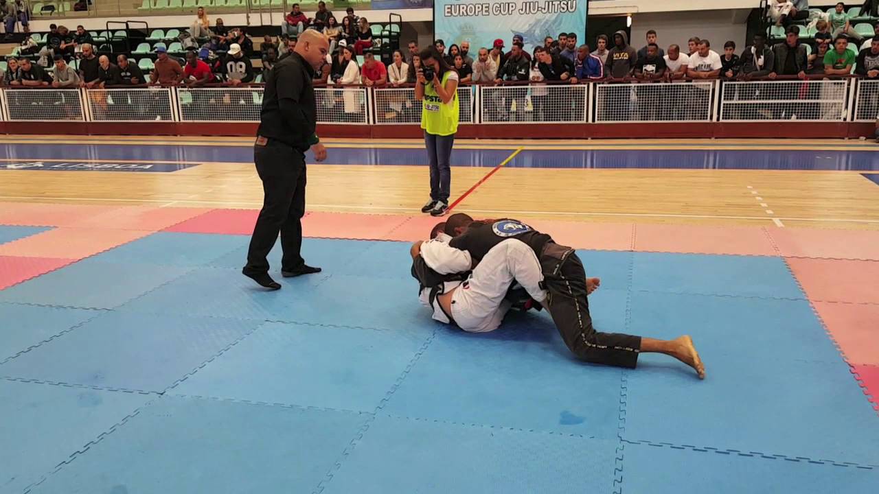 Heitor Moura (Fight Club) X Alexandro Oliveira (BPT) - Europe Cup Jiu-Jitsu 2016 - Portugal