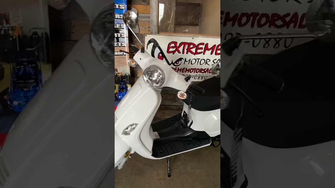 Beautiful Wolf Lucky Retro Scooter Moped 50cc 150cc here @ExtremeMotorSales